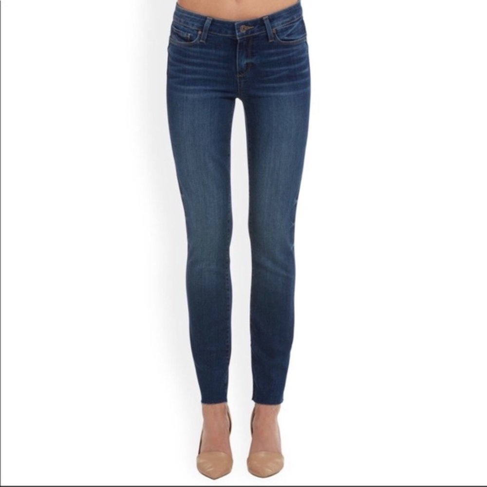✨Like New✨Paige Skyline Ankle Peg Jeans